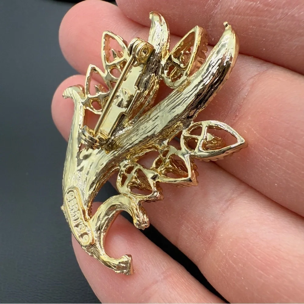 Vintage Gerrys Orange and Gold Tone Floral Brooch